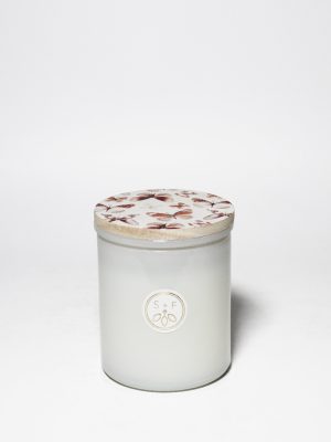 White Vanilla 5 oz scented candle